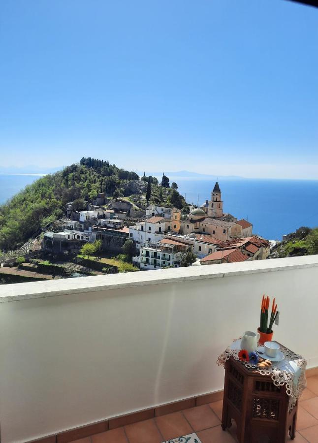 L'Arabesco Apartment Amalfi Exterior photo
